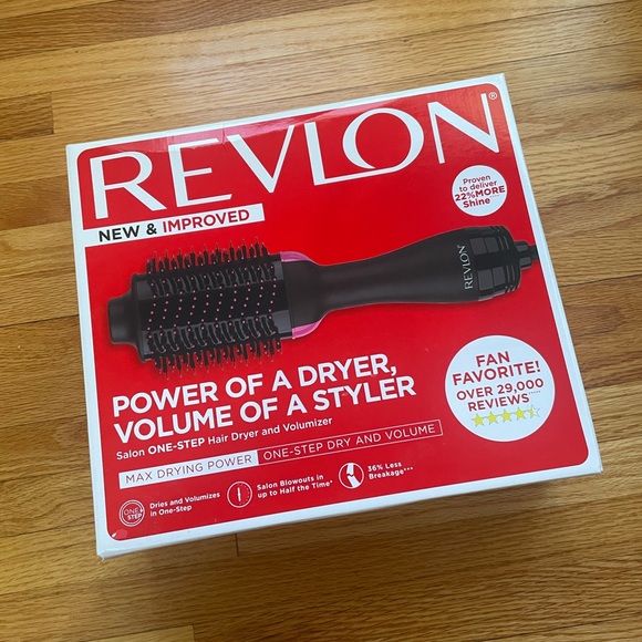 BNIB Revlon Hair Dryer Round Brush - Picture 1 of 5